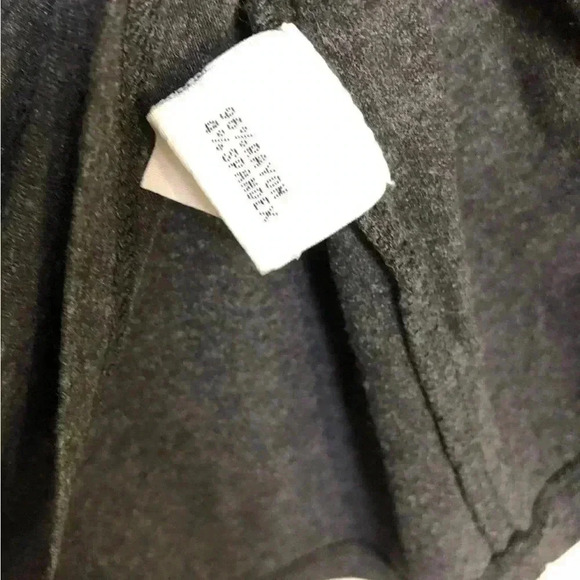 Kenneth Cole Women’s Dark Gray M Short-sleeve Lightweight Turtleneck Tunic - Picture 5 of 5